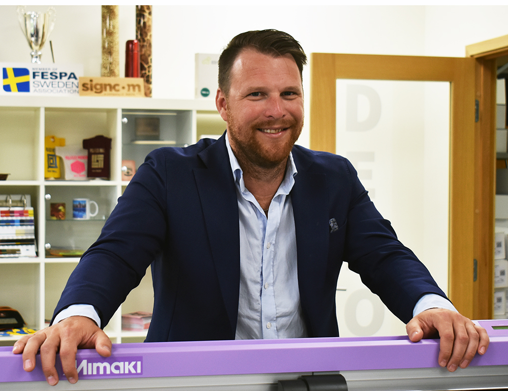 Simon Nyman, produktchef hos Signcom, återförsäljare för Mimaki i Norden.
