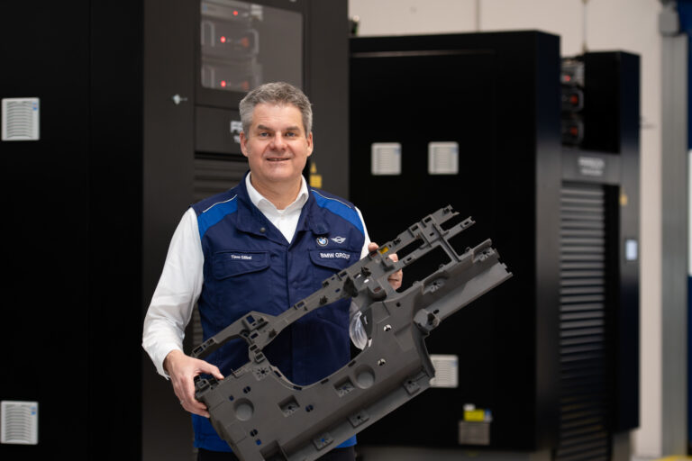 P90631016_highRes_additive-manufacturi