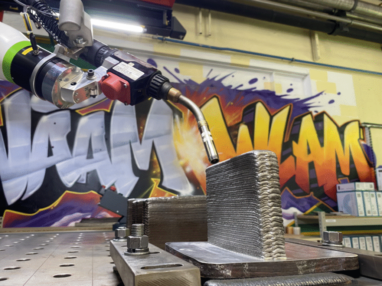 250804_Welding_additive_manufacturing_in_progress